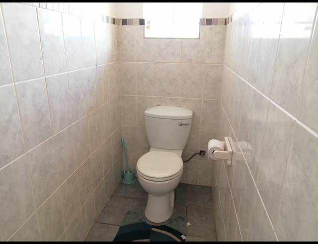 3 BEDROOM HOUSE FOR SALE IN GEELHOUTPARK